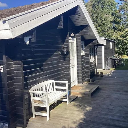 4 Star In Vaeggerlose Dom wakacyjny *