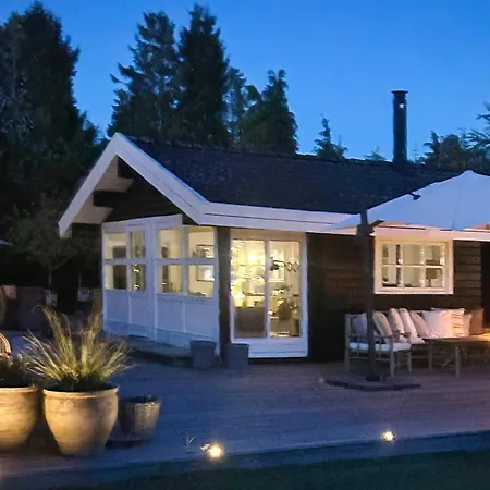 Tatil Evi 4 Star In Vaeggerlose Bøtø By