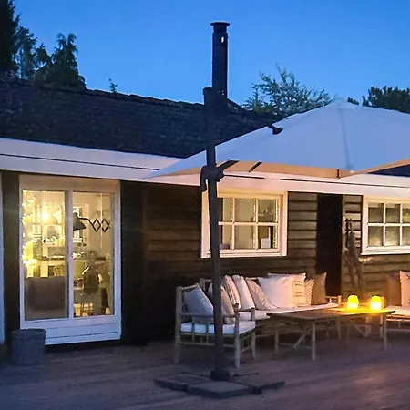 4 Star In Vaeggerlose Bøtø By